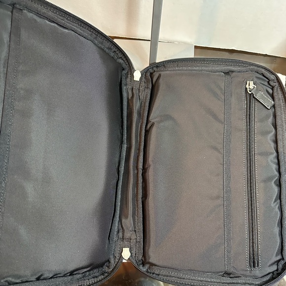 iPad Coach bag - Picture 6 of 11